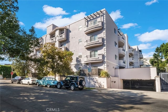 1410 N Curson Avenue 202, Los Angeles, CA 90046 — photo 25 of 29