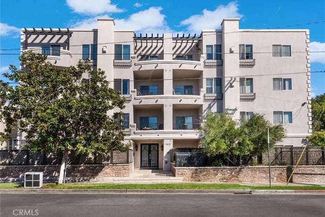 1410 N Curson Avenue 202, Los Angeles, CA 90046 — photo 26 of 29