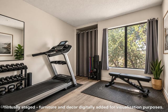 15511 Sherman Way 32, Los Angeles, CA 91406 — photo 10 of 13