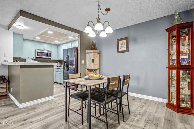 15511 Sherman Way 32, Los Angeles, CA 91406 — photo 4 of 13