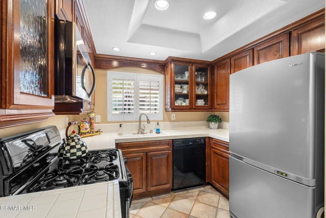 1282 Ramona Drive, Newbury Park, CA 91320 — photo 15 of 36