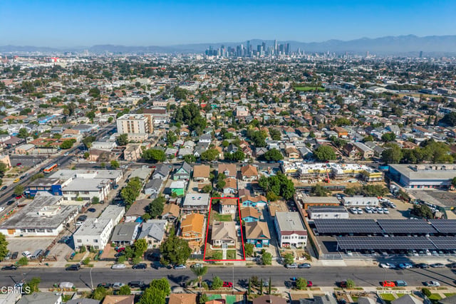 655 E 50th Street, Los Angeles, CA 90011 — photo 32 of 35