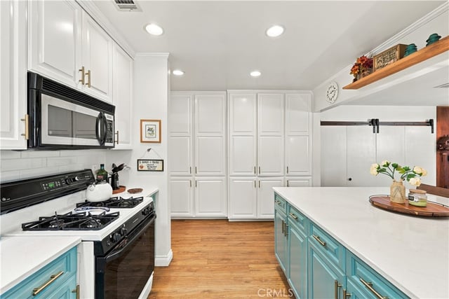 5141 Brittain Street, Long Beach, CA 90808 — photo 16 of 48