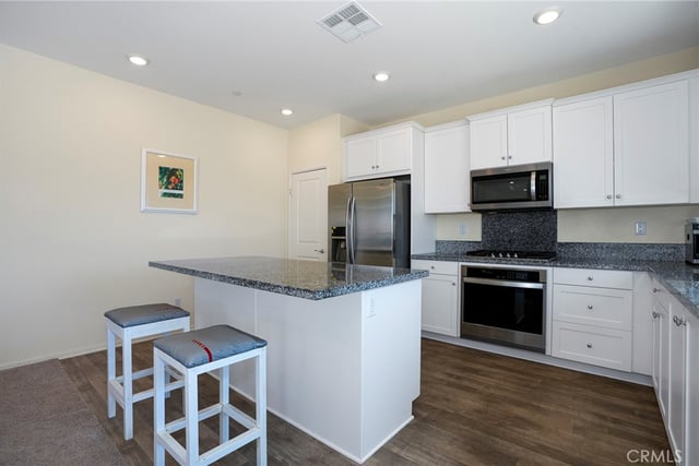 4416 W Avenue J2 Avenue, Lancaster, CA 93536 — photo 10 of 43