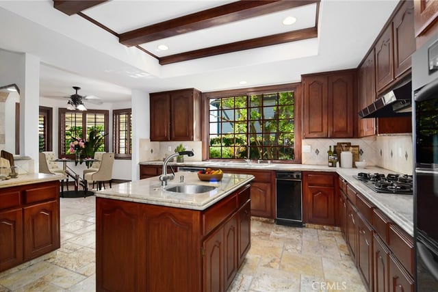 29423 Bertrand, Agoura Hills, CA 91301 — photo 10 of 33