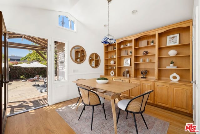 1905 Camden Avenue, Los Angeles, CA 90025 — photo 11 of 21