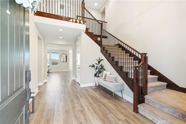 25160 Cypress Bluff Drive, Canyon Country, CA 91387 — photo 5 of 75