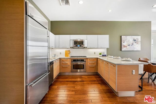 801 S Grand Avenue 1712, Los Angeles, CA 90017 — photo 13 of 45