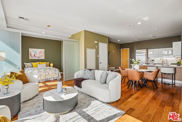 801 S Grand Avenue 1712, Los Angeles, CA 90017 — photo 4 of 45