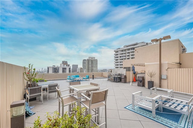 10590 Wilshire Boulevard 305, Los Angeles, CA 90024 — photo 30 of 38