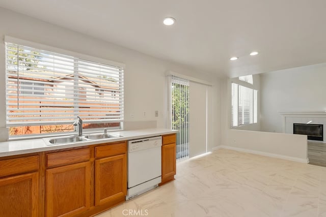 2037 Pine Hurst, Hawthorne, CA 90250 — photo 14 of 36