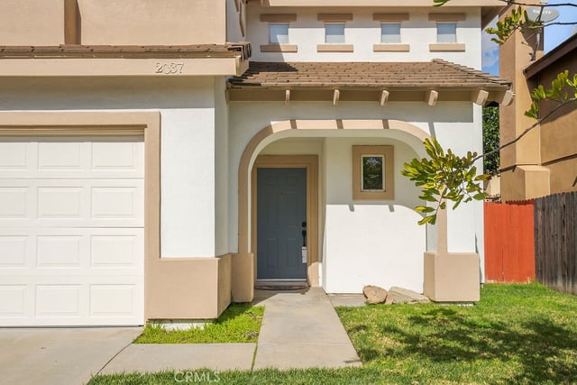 2037 Pine Hurst, Hawthorne, CA 90250 — photo 5 of 36