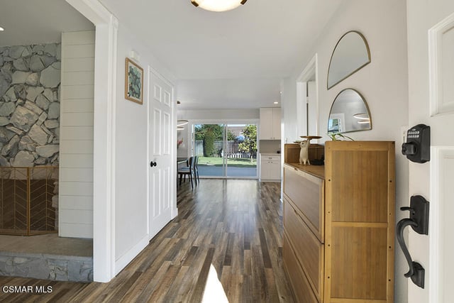 264 Lupe Avenue, Newbury Park, CA 91320 — photo 4 of 30