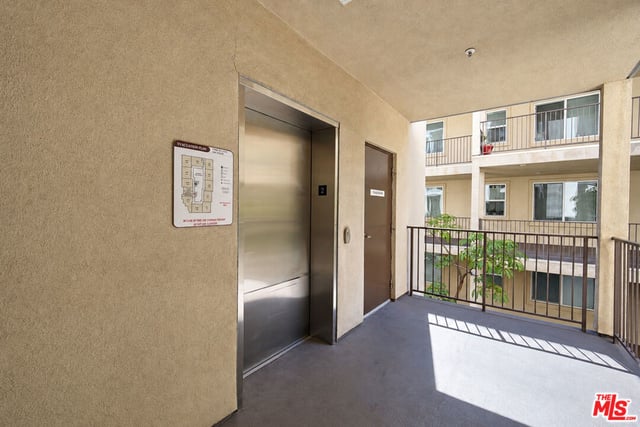 14412 Killion Street 205, Sherman Oaks, CA 91401 — photo 23 of 26