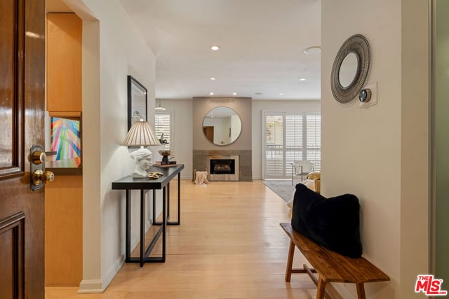 1221 N Kings Road 307, West Hollywood, CA 90069 — photo 5 of 15