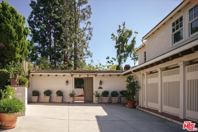 2560 Micheltorena Street, Los Angeles, CA 90039 — photo 43 of 50