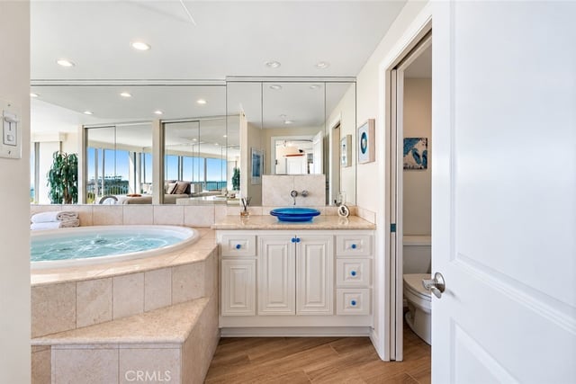 700 E Ocean Boulevard 1206, Long Beach, CA 90802 — photo 31 of 60