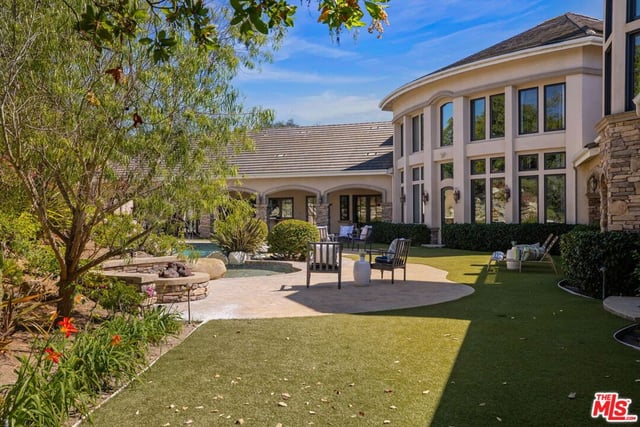 710 Rancho Dos Vientos Drive, Thousand Oaks, CA 91320 — photo 39 of 44