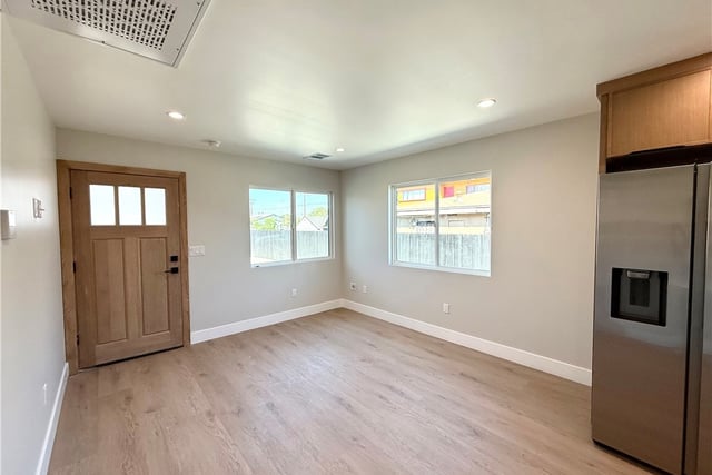 236 E E 99th, Los Angeles, CA 90003 — photo 14 of 33