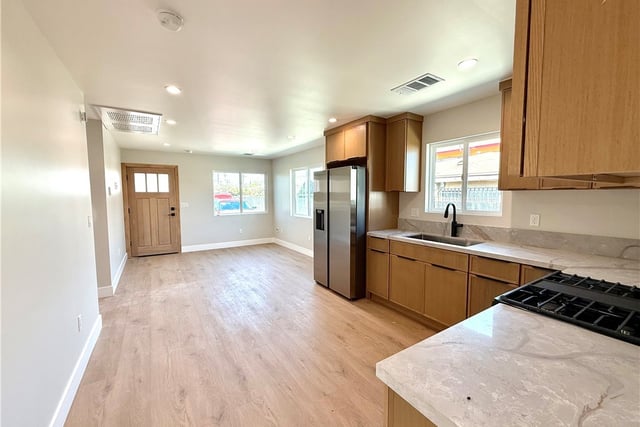 236 E E 99th, Los Angeles, CA 90003 — photo 17 of 33