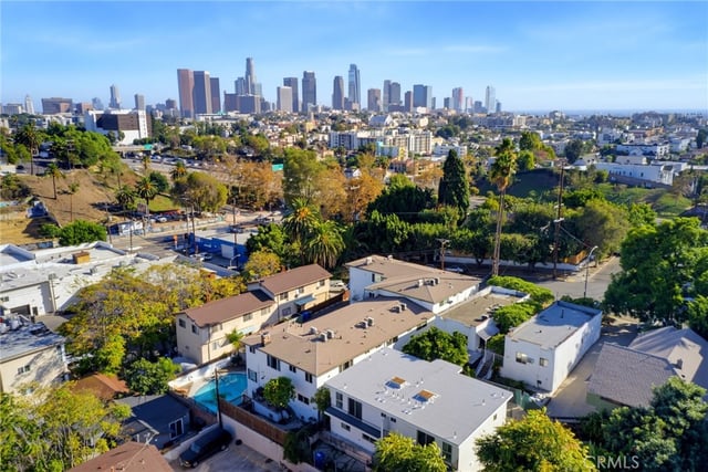 2135 Bellevue 11, Los Angeles, CA 90026 — photo 32 of 40