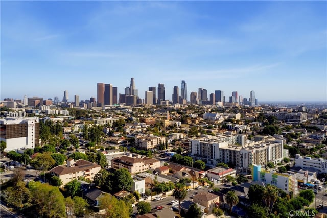 2135 Bellevue 11, Los Angeles, CA 90026 — photo 33 of 40