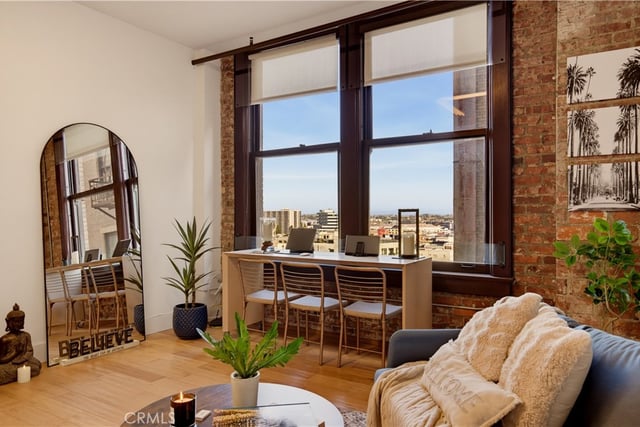 460 S Spring 1008, Los Angeles, CA 90013 — photo 15 of 37