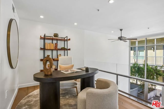 5806 Waring Avenue 7, Los Angeles, CA 90038 — photo 19 of 41