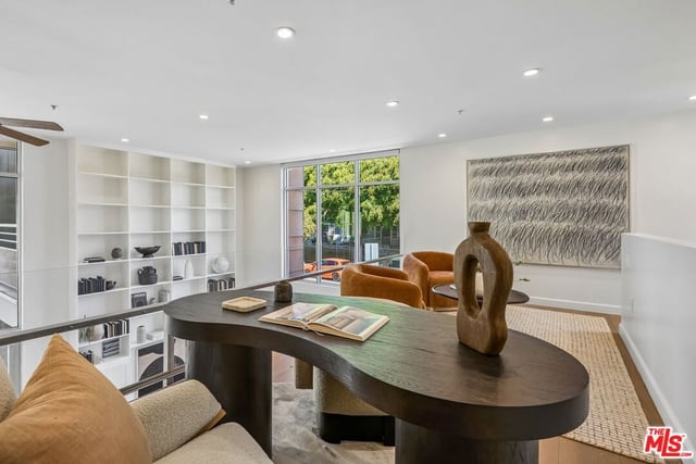 5806 Waring Avenue 7, Los Angeles, CA 90038 — photo 20 of 41