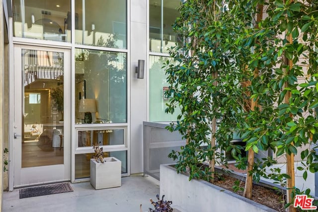 5806 Waring Avenue 7, Los Angeles, CA 90038 — photo 36 of 41