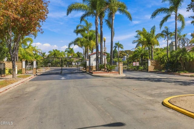 2238 Bermuda Dunes Place, Oxnard, CA 93036 — photo 4 of 72