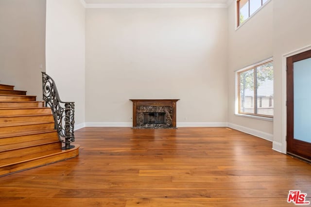 419 N Laurel Avenue, Los Angeles, CA 90048 — photo 4 of 45