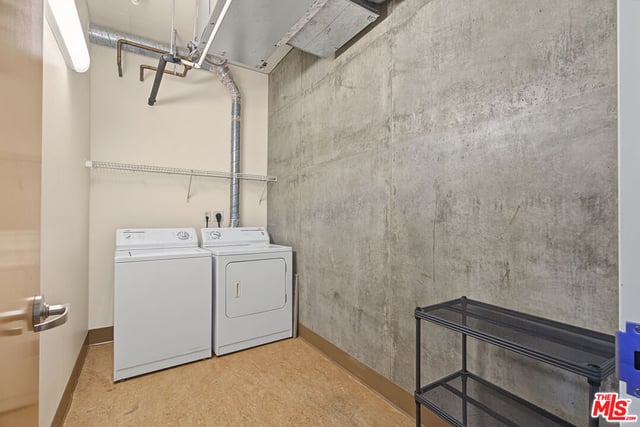 1111 S Grand Avenue 817, Los Angeles, CA 90015 — photo 13 of 24