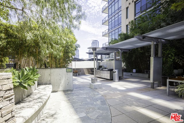 1111 S Grand Avenue 817, Los Angeles, CA 90015 — photo 24 of 24