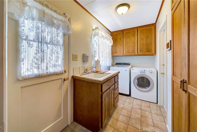 2561 W Avenue K, Lancaster, CA 93536 — photo 47 of 75