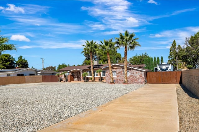 2561 W Avenue K, Lancaster, CA 93536 — photo 66 of 75
