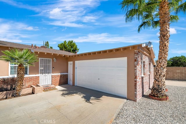 2561 W Avenue K, Lancaster, CA 93536 — photo 67 of 75