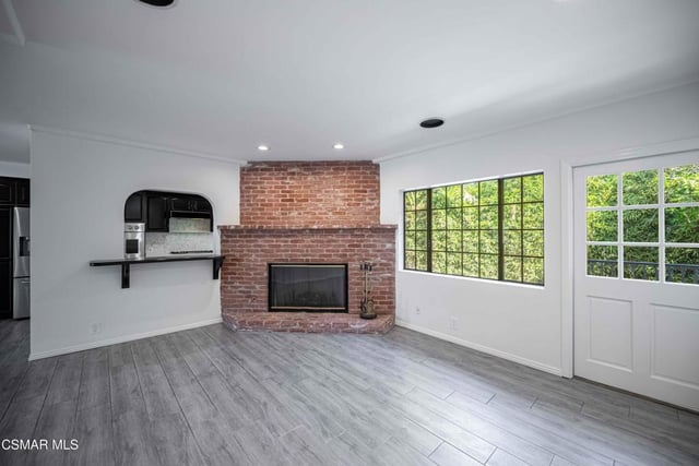 10129 Sarah Street, Toluca Lake, CA 91602 — photo 18 of 64