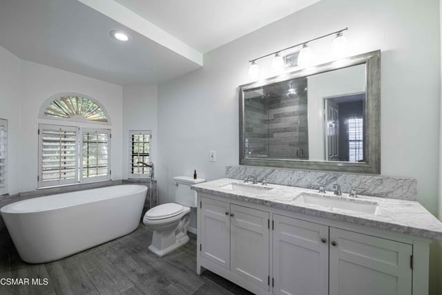 10129 Sarah Street, Toluca Lake, CA 91602 — photo 36 of 64