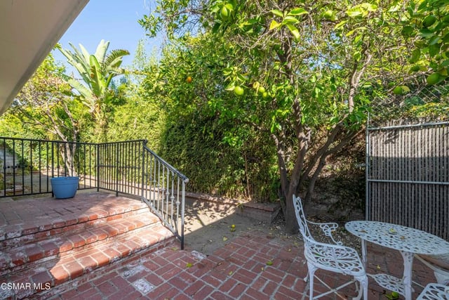 10129 Sarah Street, Toluca Lake, CA 91602 — photo 47 of 64