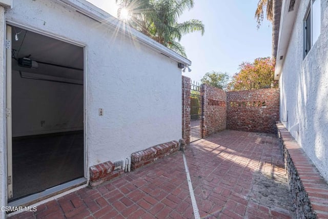 10129 Sarah Street, Toluca Lake, CA 91602 — photo 54 of 64