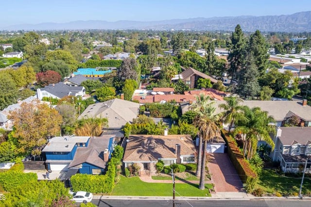 10129 Sarah Street, Toluca Lake, CA 91602 — photo 59 of 64