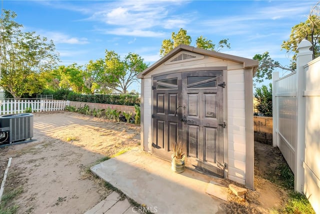 2330 E Avenue J8 6, Lancaster, CA 93535 — photo 32 of 39