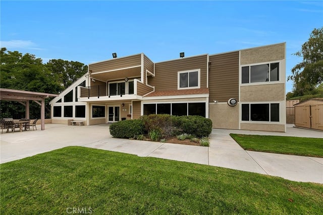 20046 Avenue Of The Oaks, Newhall, CA 91321 — photo 43 of 50