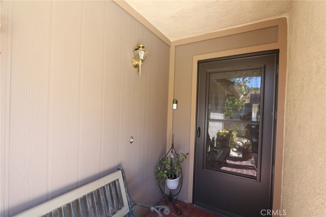 20046 Avenue Of The Oaks, Newhall, CA 91321 — photo 6 of 50