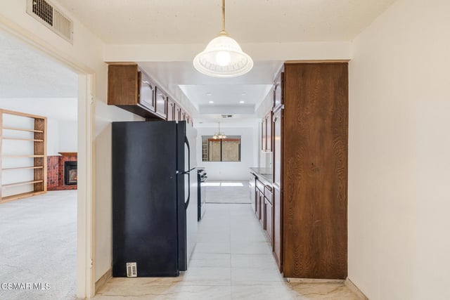 9960 Owensmouth Avenue 7, Chatsworth, CA 91311 — photo 18 of 33