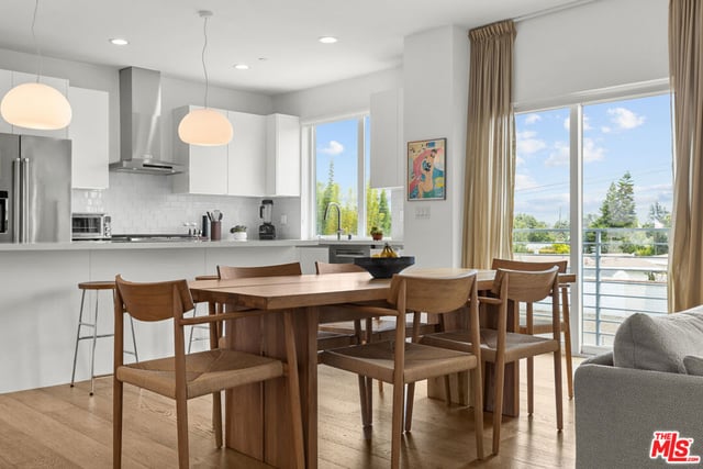 11724 Culver Boulevard 10, Los Angeles, CA 90066 — photo 15 of 51