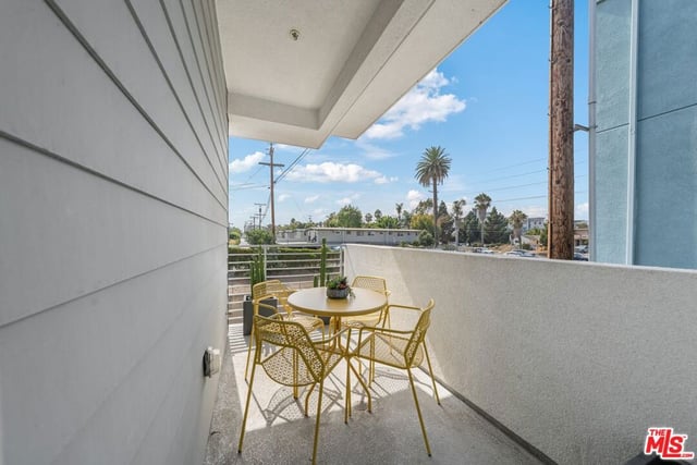 11724 Culver Boulevard 10, Los Angeles, CA 90066 — photo 24 of 51