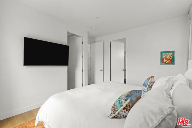 11724 Culver Boulevard 10, Los Angeles, CA 90066 — photo 30 of 51