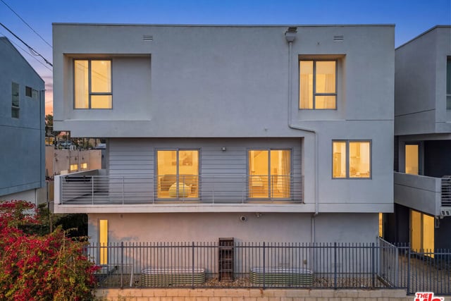 11724 Culver Boulevard 10, Los Angeles, CA 90066 — photo 48 of 51